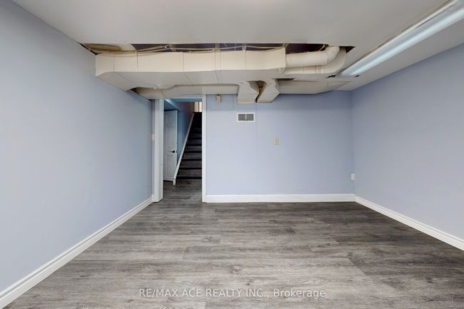 696 Norfolk St N, House other with 5 bedrooms, 3 bathrooms and 4 parking in Simcoe ON | Image 43