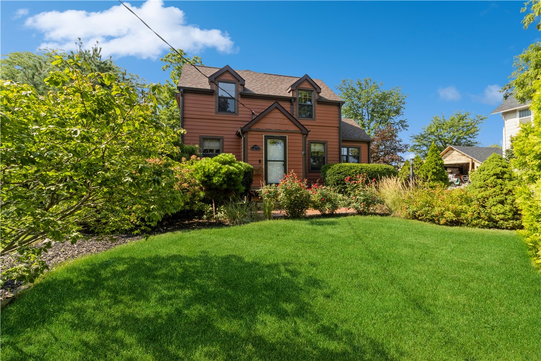 Urbandale Ave, Des Moines, IA 50310