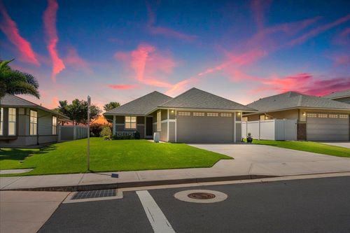 103 Olina St, Kahului, HI, 96732-3639 | Card Image