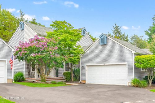 121-22 Turnberry Cir, Toms River, NJ, 08753-8348 | Card Image