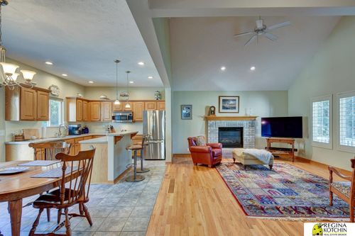 15706 Timberlane Dr, Omaha, NE, 68136-3097 | Card Image