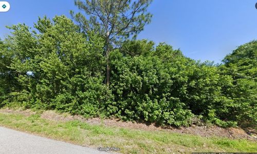 4536 Lake Haven Blvd, Sebring, FL, 33875-5226 | Card Image