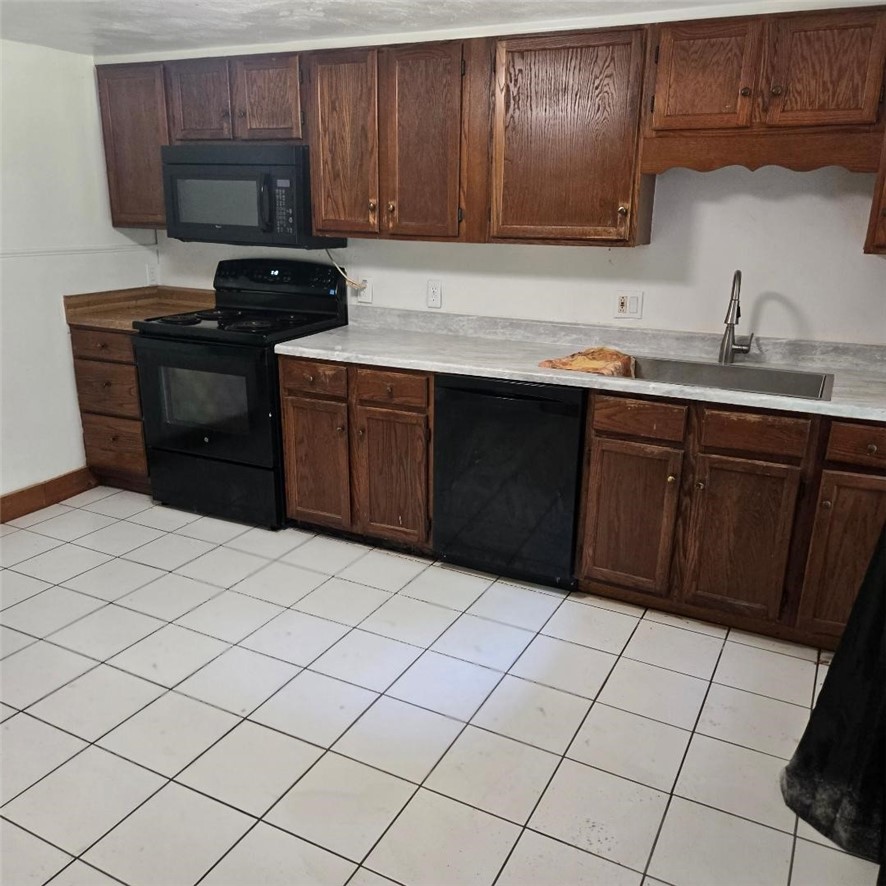 Residential in Marshall Shadeland 4