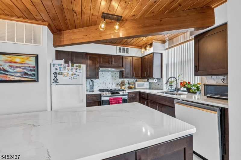 Residential Lease in Rahway City 3