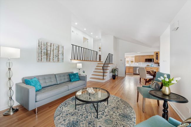 602 E Park Ave, House other with 3 bedrooms, 2 bathrooms and 2 parking in Elmhurst IL | Image 6