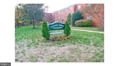 5-5318 8th Rd S, ARLINGTON, VA, 22204-2636 | Card Image