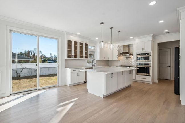 Photos are samples of builder's workmanship | Image 4