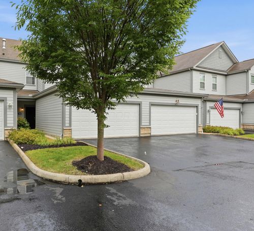 780 Redwood Ln, Lewis Center, OH, 43035-7557 | Card Image