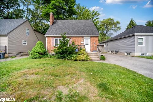 222 Rathnally St, London, ON, N6H2E3 | Card Image