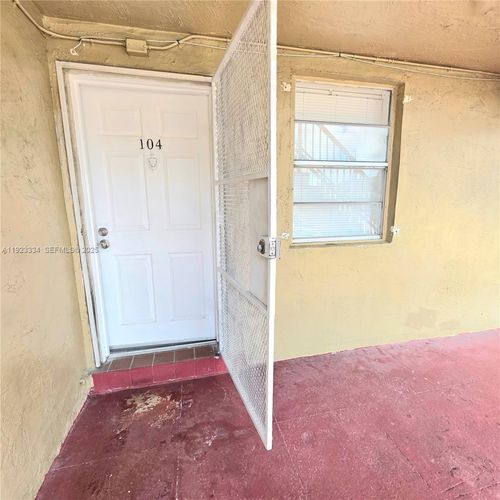 apt-104-301 Nw 177th St, Miami Gardens, FL, 33169-4922 | Card Image