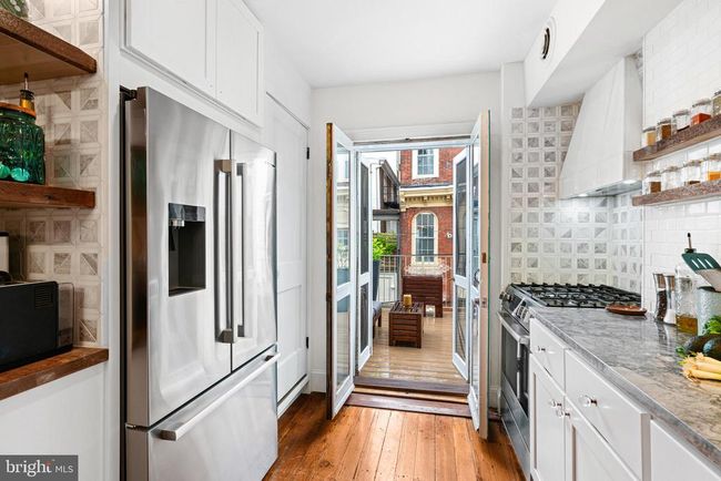 1737 Addison St, Townhouse with 3 bedrooms, 3 bathrooms and null parking in PHILADELPHIA PA | Image 35