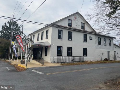 241 Godfrey St, BETHEL, PA, 19507-9433 | Card Image