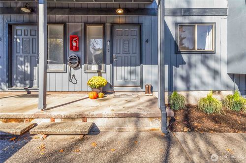 apt-4-105 James St, Longview, WA, 98632-5880 | Card Image