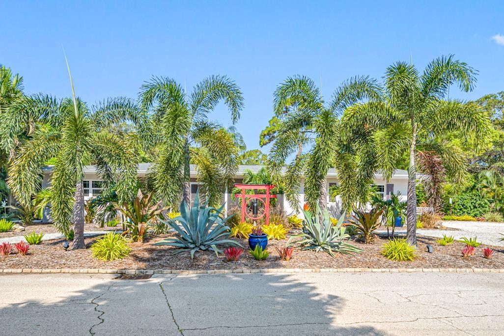Bel Forest Dr, Belleair Bluffs, FL 33770