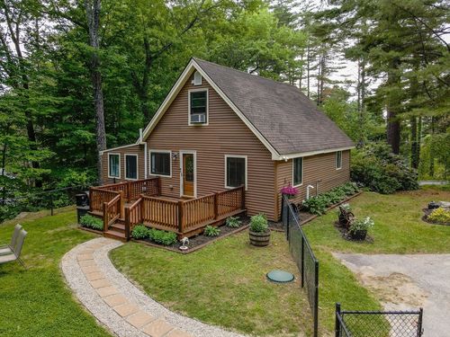32 Honor Roll Rd, Pelham, NH, 03076 | Card Image