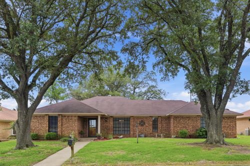 121 Hollie Cir, Sulphur Springs, TX, 75482-4870 | Card Image