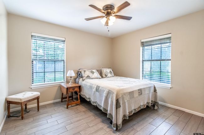 13402 County Road 1131, House other with 3 bedrooms, 2 bathrooms and null parking in Flint TX | Image 28