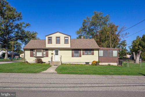 501 Greenwood Avenue, MAPLE SHADE, NJ, 08052 | Card Image