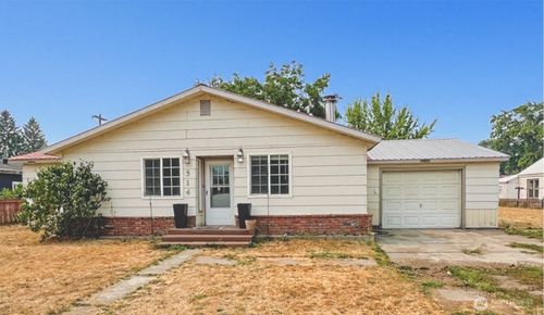 514 Main St, Oroville, WA, 98844-9317 | Card Image