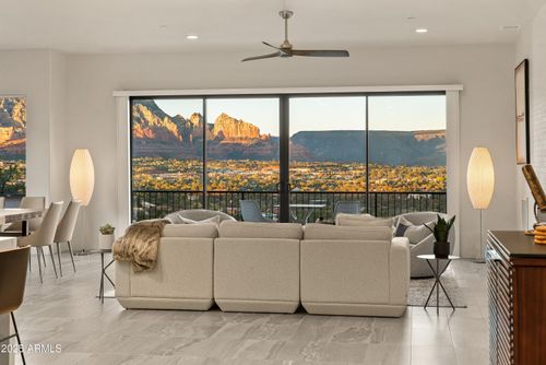 3266 Calle Del Montana, Sedona, AZ, 86336-5074 | Card Image