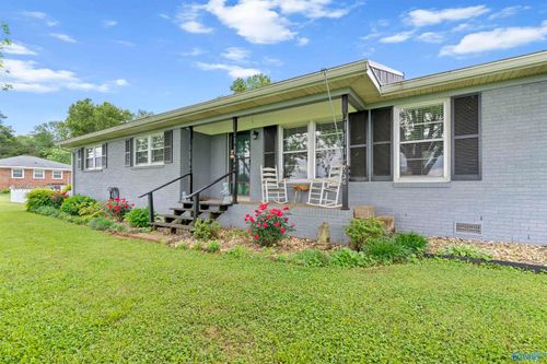 536 Patterson Ln, Meridianville, AL, 35759-1110 | Card Image