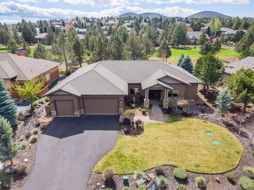 785 Ribbon Falls Rd, Redmond, OR, 97756-7473 | Card Image