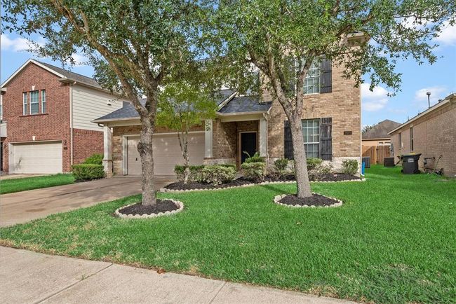 2023 Creek Run Dr, House other with 4 bedrooms, 3 bathrooms and 2 parking in Pearland TX | Image 7