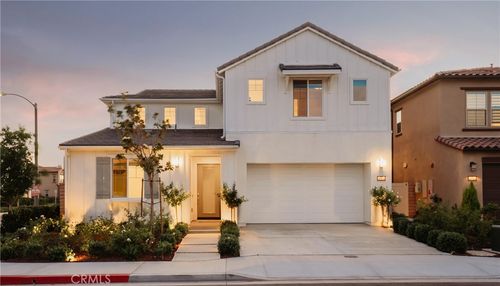 21171 Strathmoor Ln, Huntington Beach, CA, 92646-7335 | Card Image