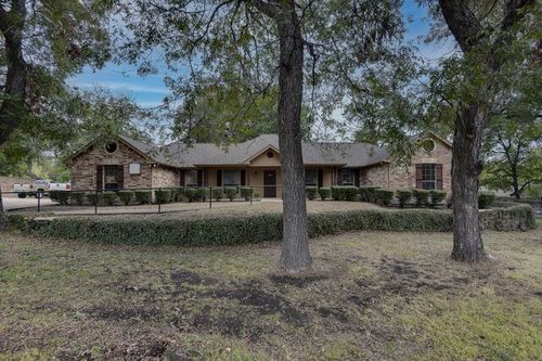 580 N Hampton Rd, Desoto, TX, 75115-4300 | Card Image