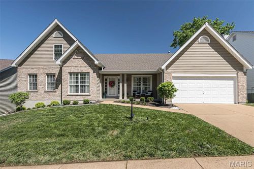 16117 Copper Ridge Ct, Wildwood, MO, 63040-1926 | Card Image