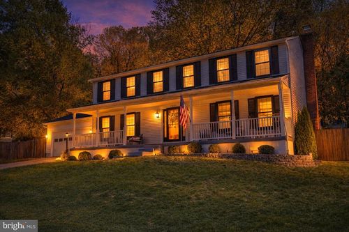 15009 Woodglen Ct, DUMFRIES, VA, 22025-3012 | Card Image