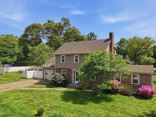 1 Valley View Rd, Wayland, MA, 01778-5111 | Card Image