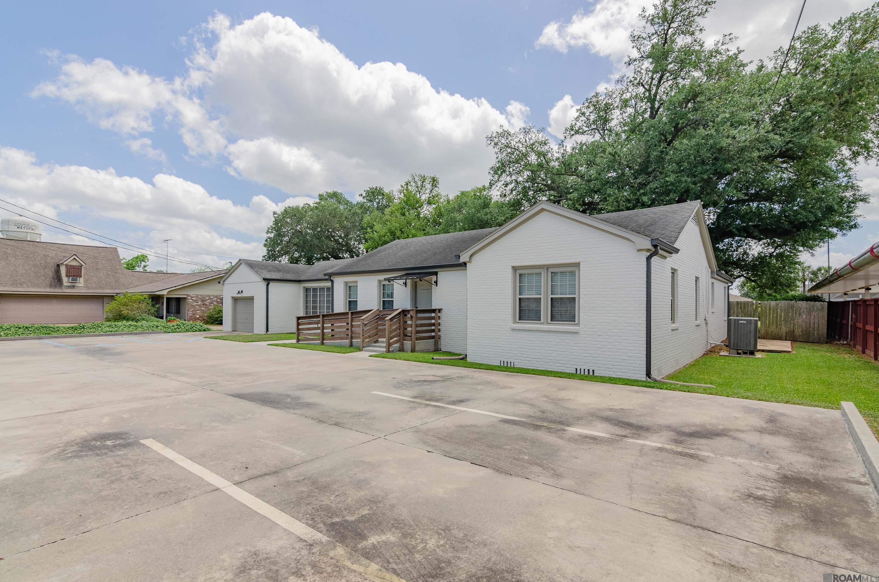 Commercial Sale in Raceland 3