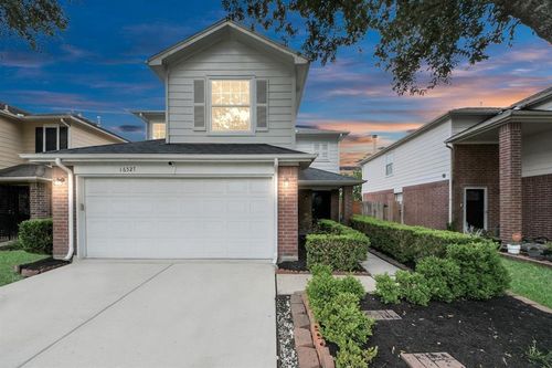 16527 N Mist Dr, Houston, TX, 77073-5255 | Card Image