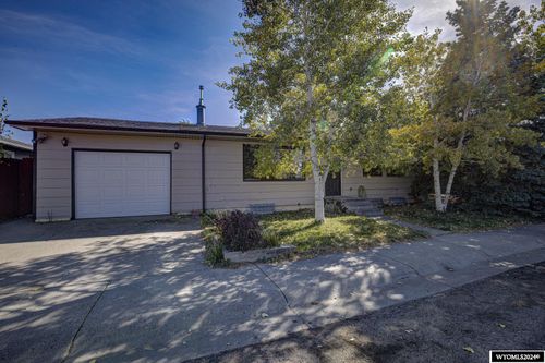 3525 Meadowlark Drive, Casper, WY, 82604 | Card Image