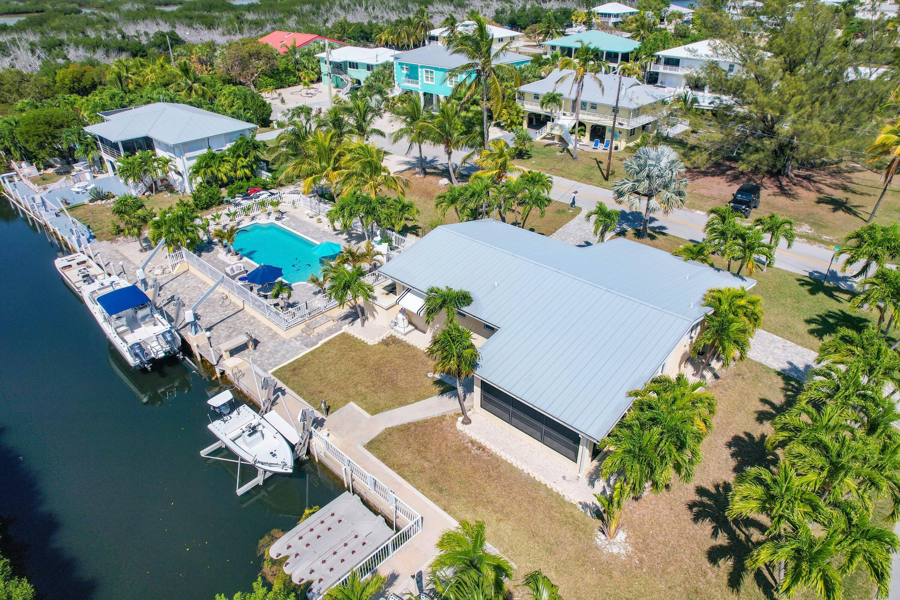 Falcon Ln, Big Pine Key, FL 33043