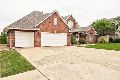 2835 Misty Ridge Drive, Norman, OK, 73071 | Card Image