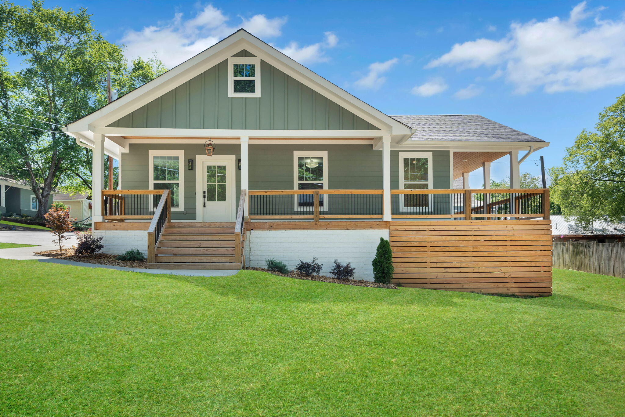 Albany St, Chattanooga, TN 37405