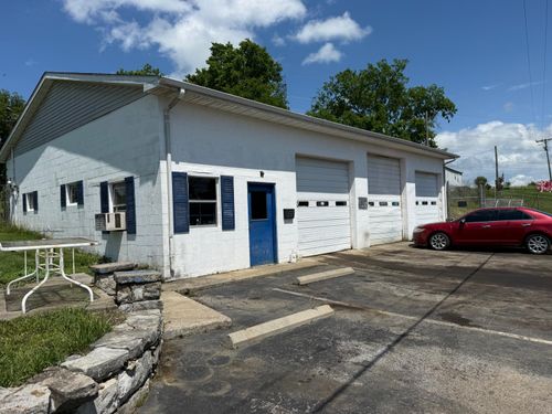 5374 Lexington Road, Lancaster, KY, 40444 | Card Image