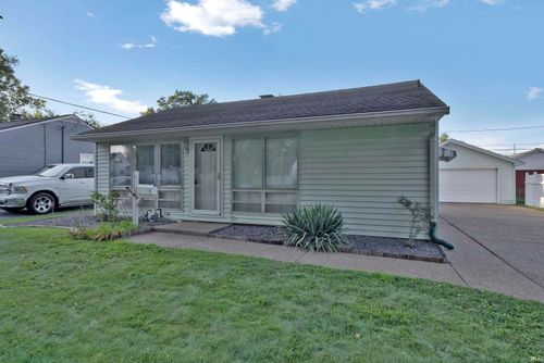 5112 Graham Ave, Evansville, IN, 47715-5708 | Card Image