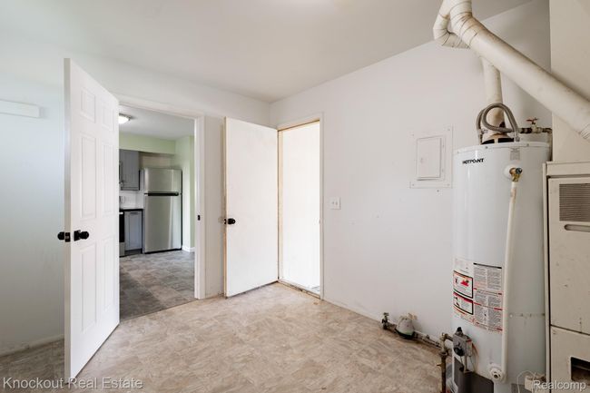 3782 Egan St-26.jpg | Image 24