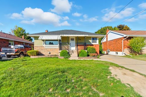 main-35 Wildewood Ave, Hamilton, ON, L8T1X4 | Card Image