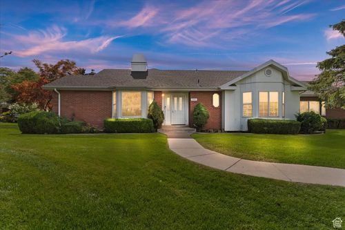 39-5454 S 150 E, Washington Terrace, UT, 84405-6954 | Card Image