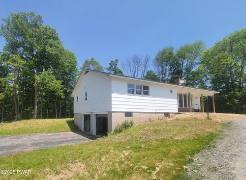 69 Como Rd, Lakewood, PA, 18439-3919 | Card Image