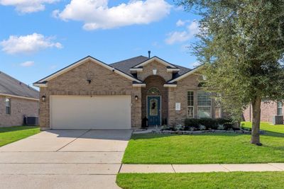 8943 Headstall Drive, House other with 3 bedrooms, 2 bathrooms and null parking in Tomball TX | Image 2