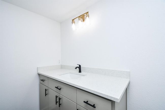 2636 Lone Oak Rd, House other with 3 bedrooms, 2 bathrooms and null parking in Houston TX | Image 38