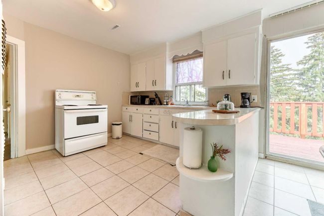 4004 Centre A St Ne, House detached with 4 bedrooms, 2 bathrooms and 4 parking in Calgary AB | Image 17