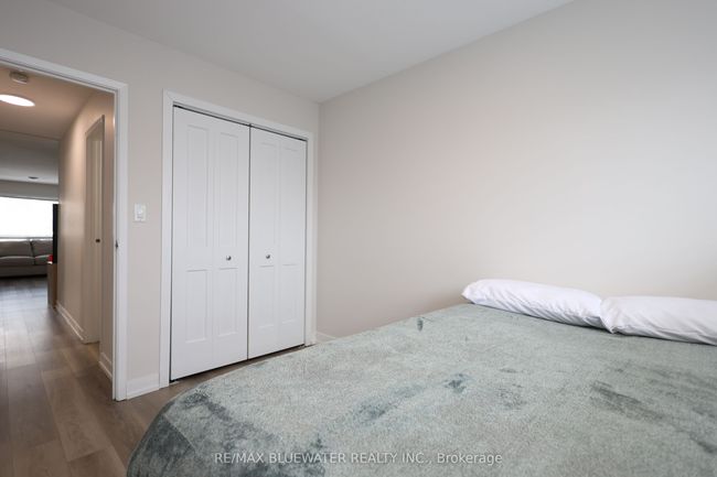 1 - 8 Oak St, Condo with 2 bedrooms, 1 bathrooms and 1 parking in Grand Bend ON | Image 20