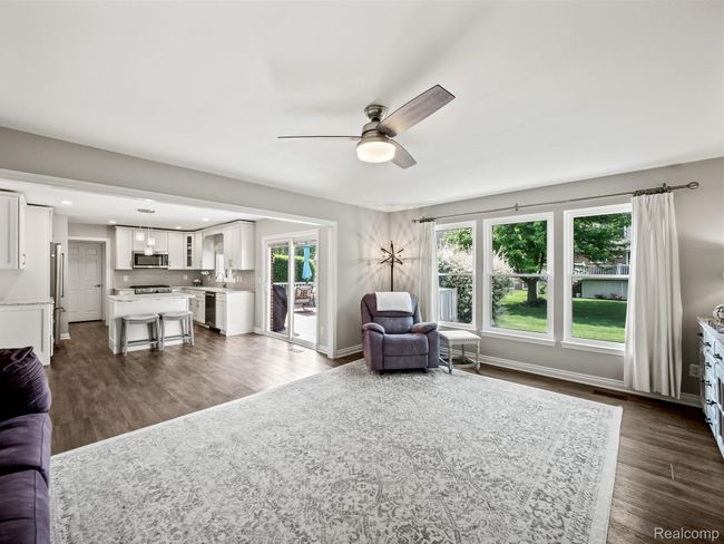 11-web-or-mls-P2144792.jpg | Image 6