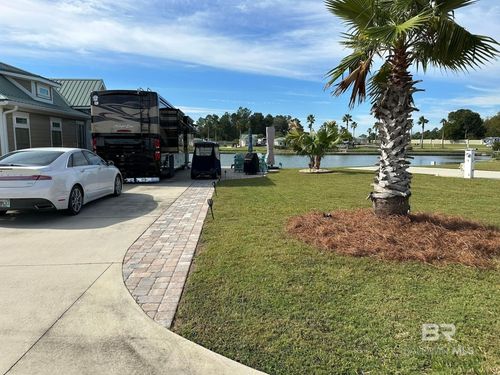 28100 Migratory Way, Elberta, AL, 36530-4419 | Card Image